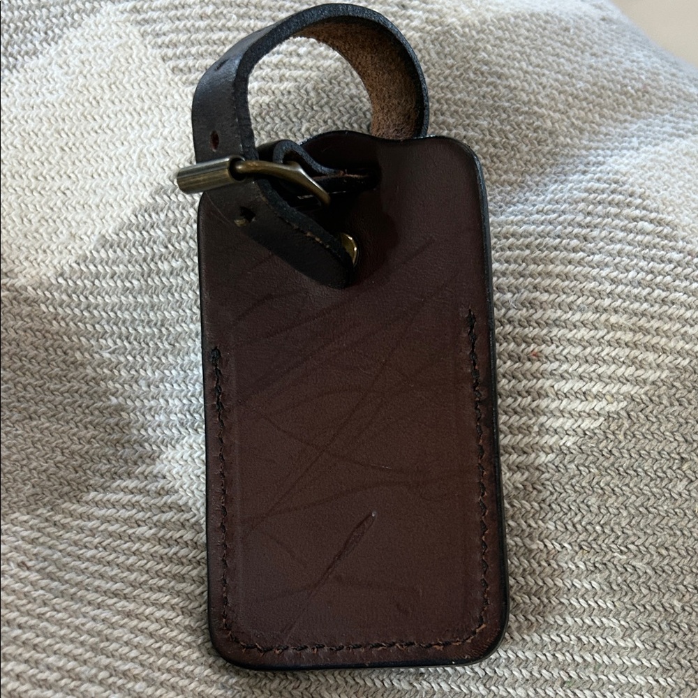 Elegant Brown Leather Filson Men's Bag Tag - Picture 3 of 3